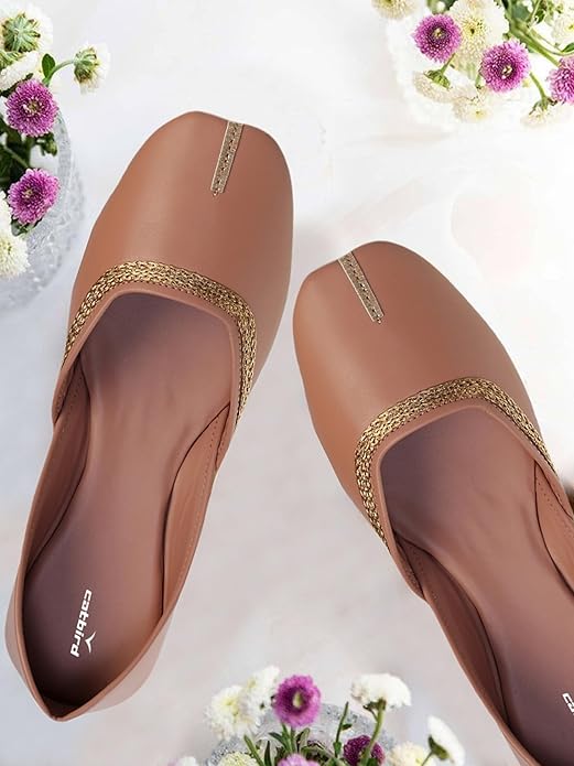 Tan Brown Classic Women's Ethnic Jutti - Image 4