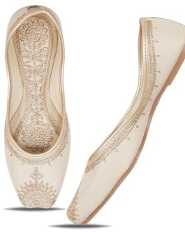 Cream Embroidered Women’s Ethnic Jutti